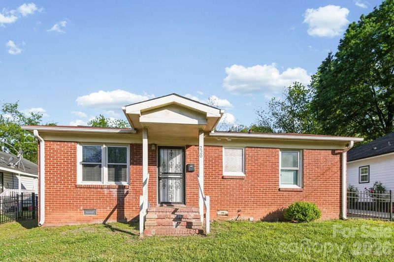 220 Oregon St, Charlotte, NC 28208