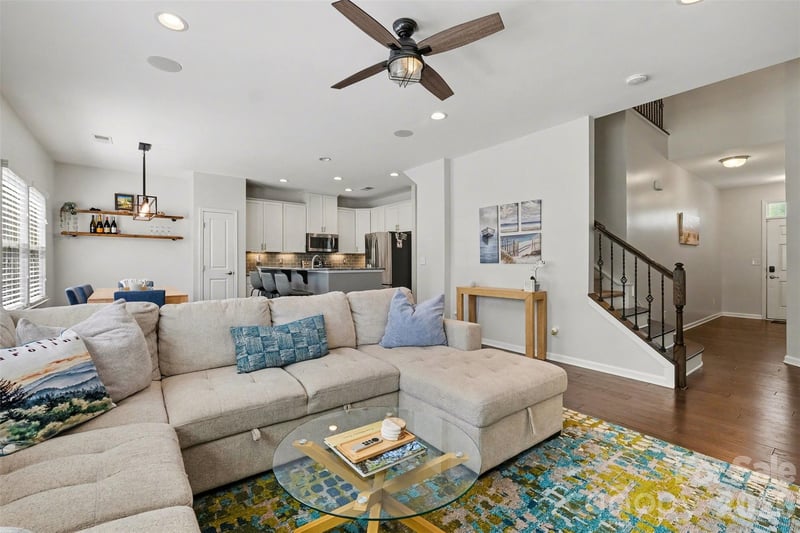 2459 Alyssa Ln, Charlotte, NC 28208