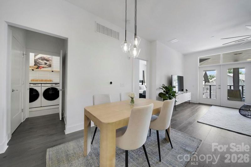 2401 Euclid Ave #301, Charlotte, NC 28203