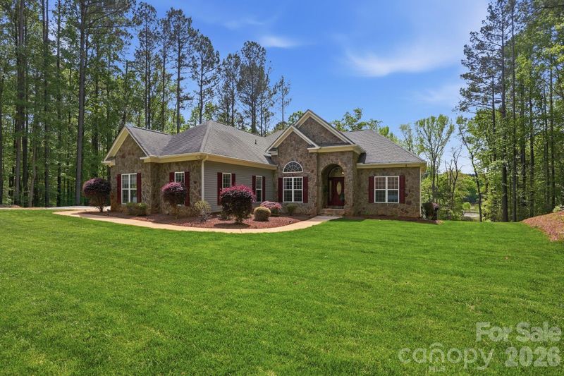 8810 Windygap Rd, Charlotte, NC 28278