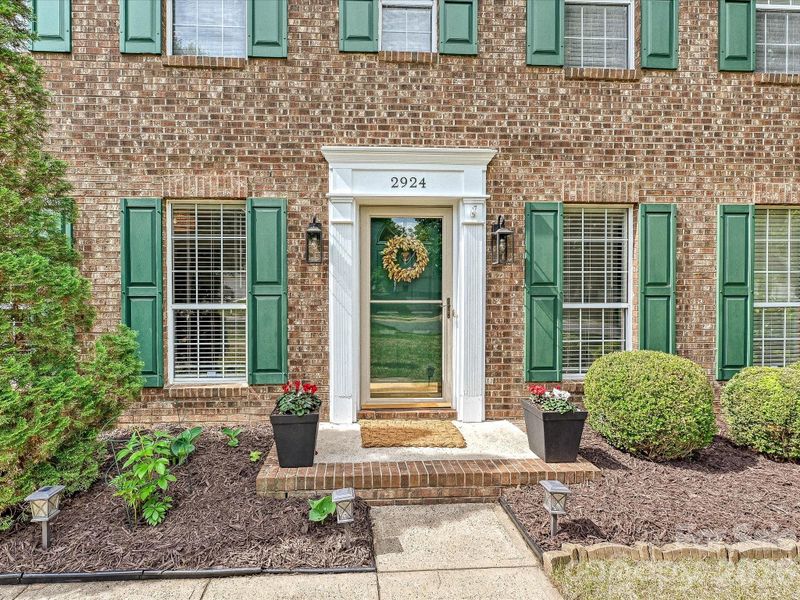2924 Firewood Dr, Matthews, NC 28105