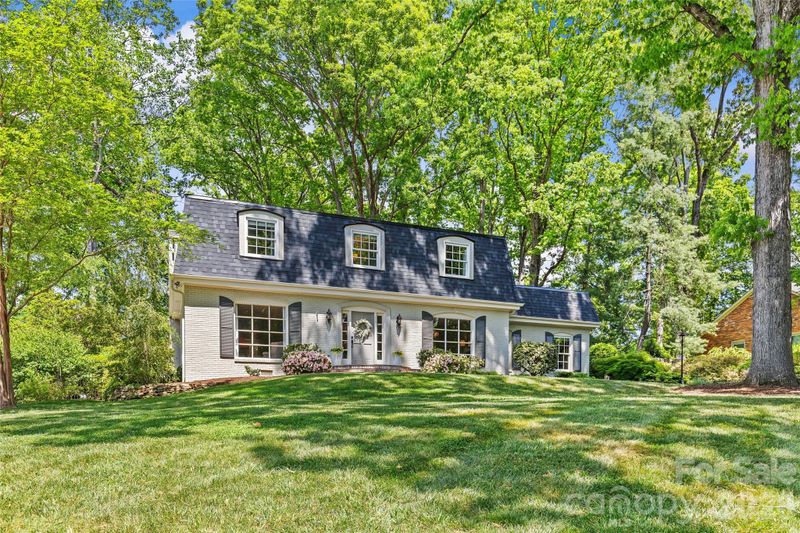 311 Glen Oaks Rd, Charlotte, NC 28270