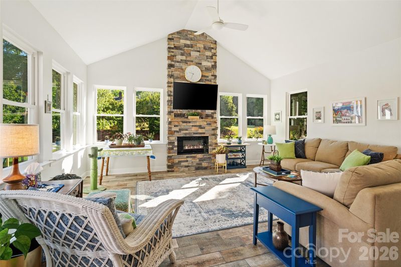 1701 South Point Rd, Belmont, NC 28012