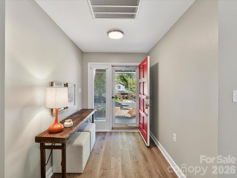 6712 Paces Ferry Ln, Charlotte, NC 28226