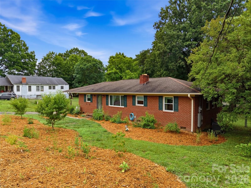 605 W 19th Ave, Gastonia, NC 28052