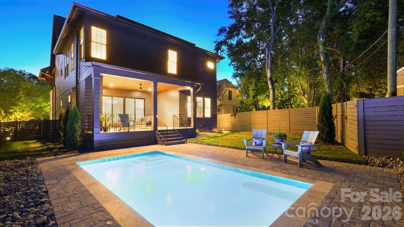 419 Lorna St, Charlotte, NC 28205