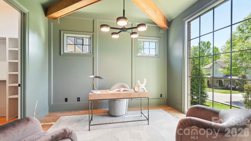 419 Lorna St, Charlotte, NC 28205