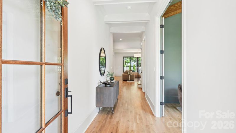 419 Lorna St, Charlotte, NC 28205