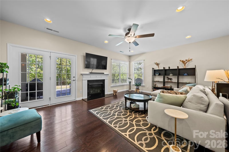13127 Union Square Dr, Huntersville, NC 28078