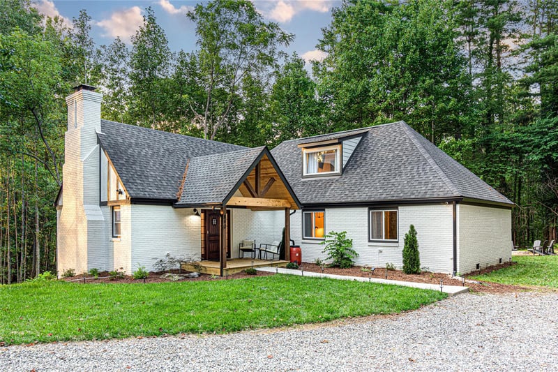 840 Jenkins Valley Rd, Alexander, NC 28701