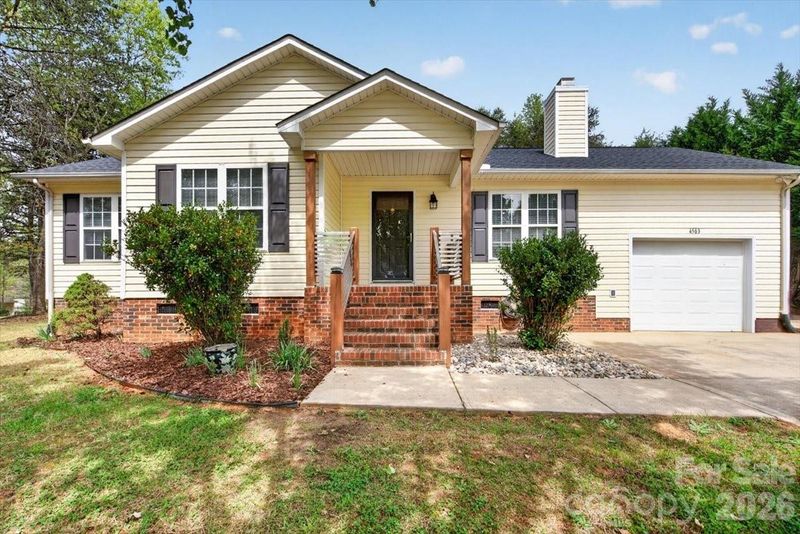 4563 Brave Ave, Maiden, NC 28650