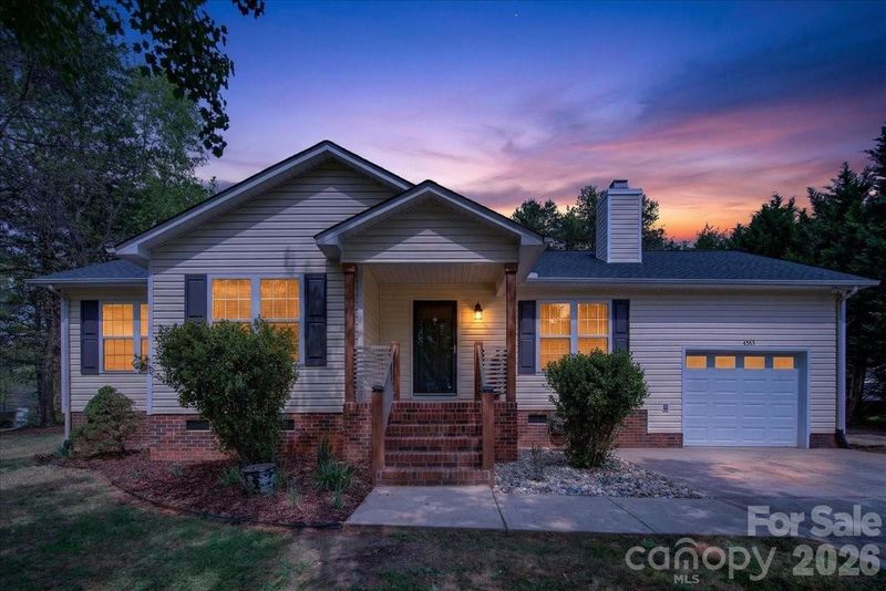 4563 Brave Ave, Maiden, NC 28650