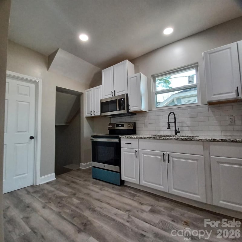 4211 Major St, Charlotte, NC 28208