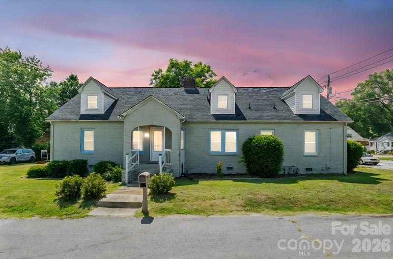 1106 Lane St, Kannapolis, NC 28083