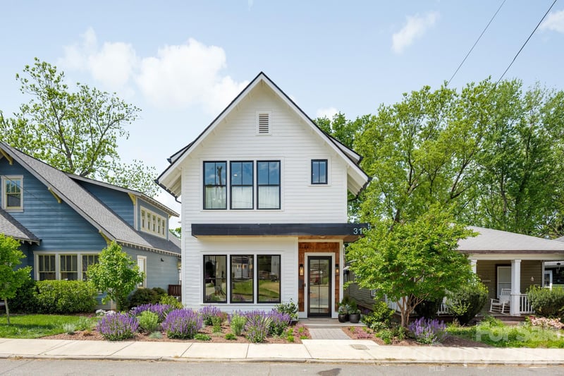 313 Solomon St, Charlotte, NC 28216