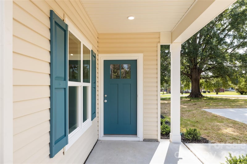 6625 Tracy Ave, Charlotte, NC 28214