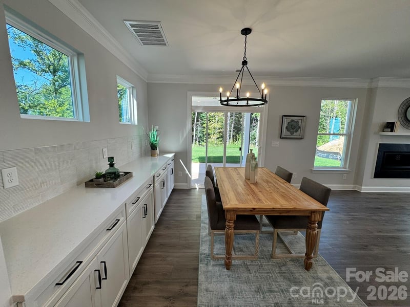 13127 Foxberry Rd, Charlotte, NC 28213