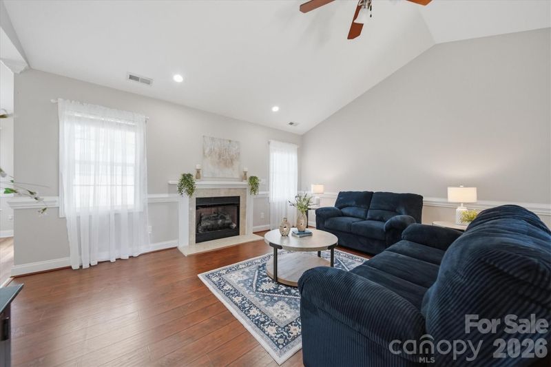 1834 Terrain Dr NW, Conover, NC 28613