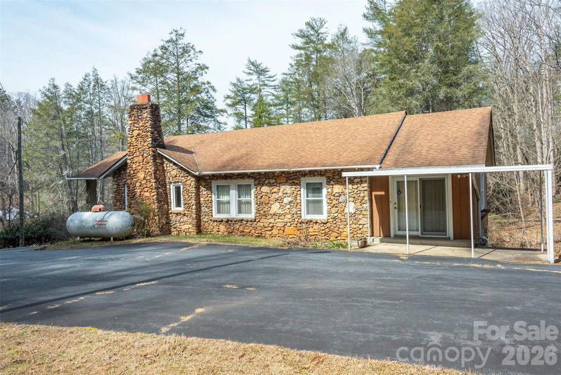 1720 Brevard Rd, Arden, NC 28704