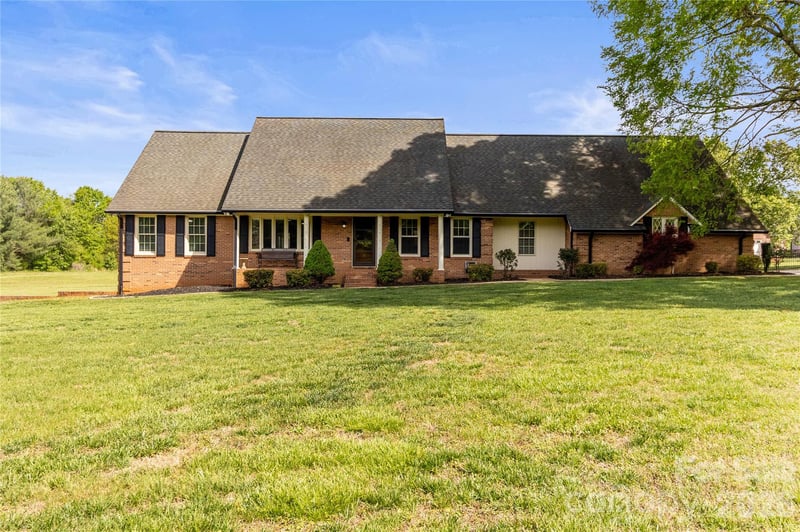 1178 Nc 182 Hw, Lincolnton, NC 28092