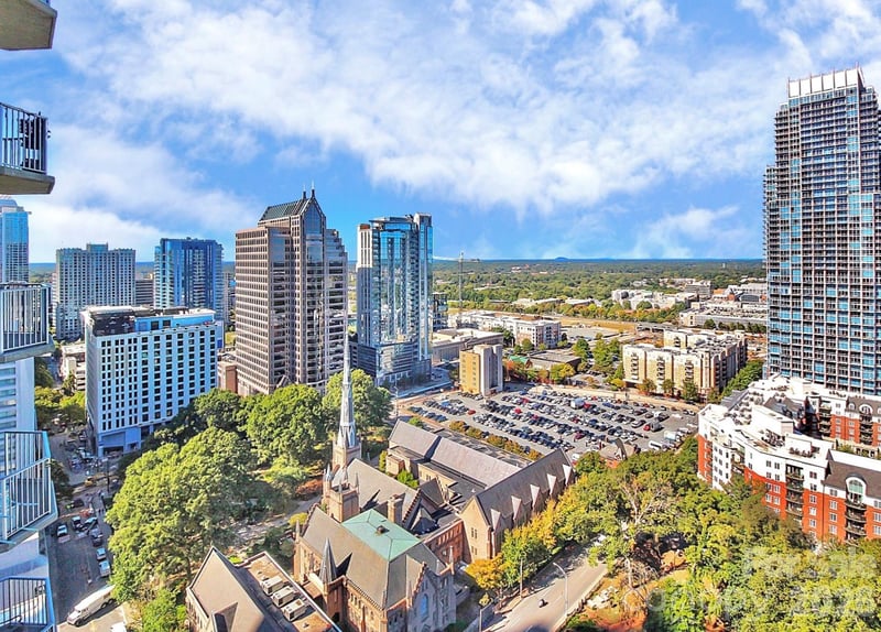 210 N Church St #1512, Charlotte, NC 28202