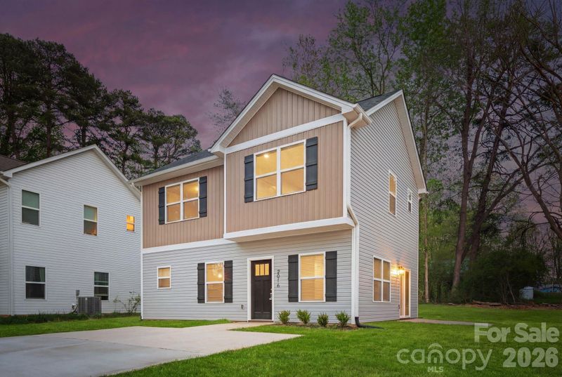 2016 Juniper Dr, Charlotte, NC 28269