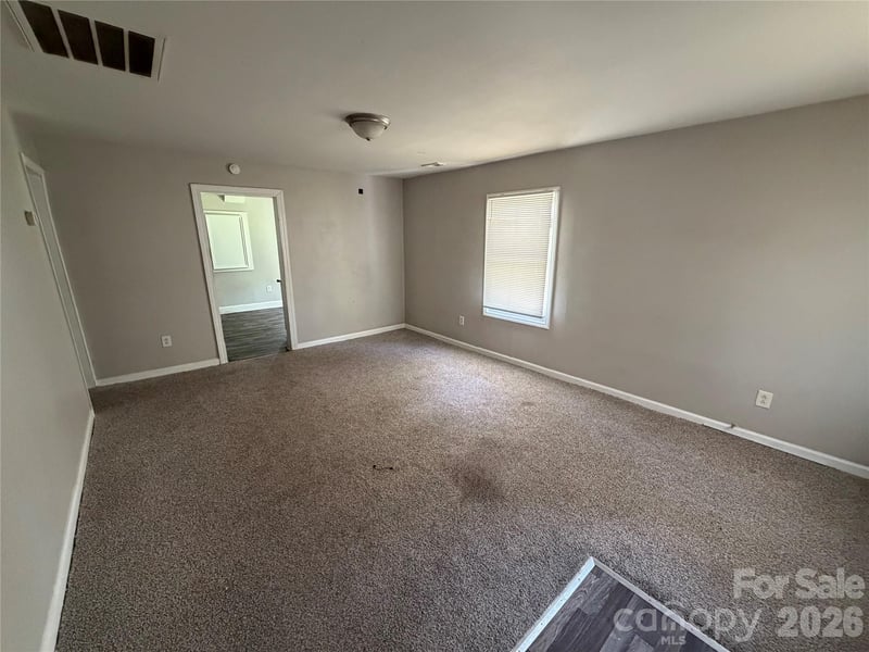 836 S Dalton St, Gastonia, NC 28052