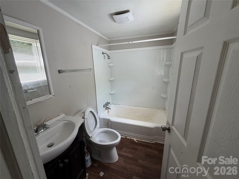 836 S Dalton St, Gastonia, NC 28052