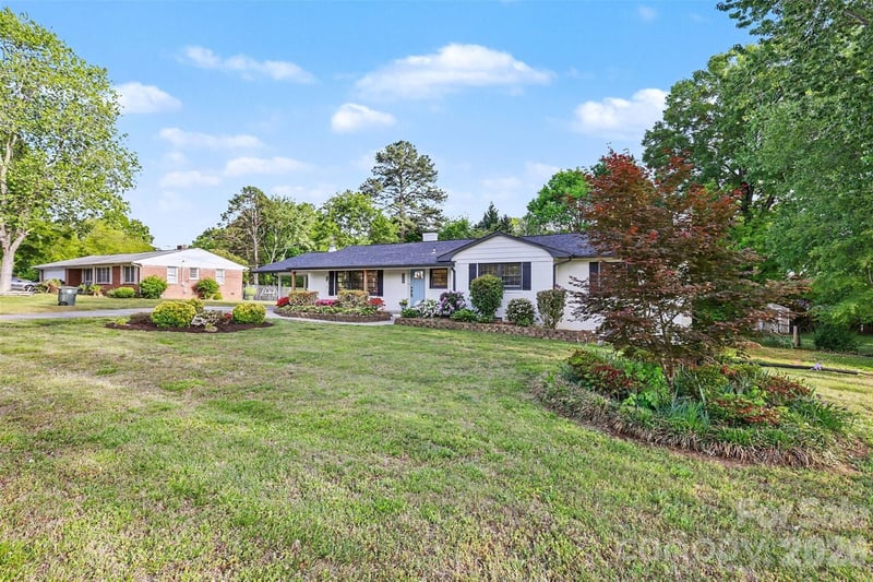 1209 Arbor Dr, Salisbury, NC 28144
