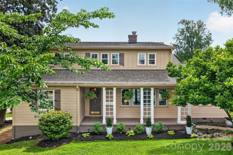 2501 Runnymede Ln, Charlotte, NC 28209