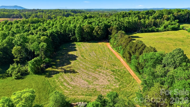 4026 Old State Rd, Newton, NC 28658