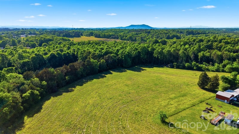 4026 Old State Rd, Newton, NC 28658