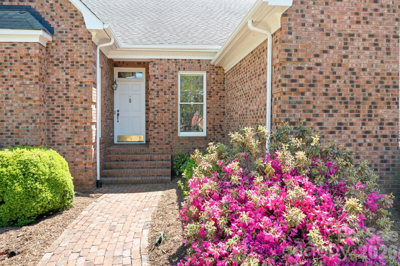 11690 Bain School Rd, Mint Hill, NC 28227