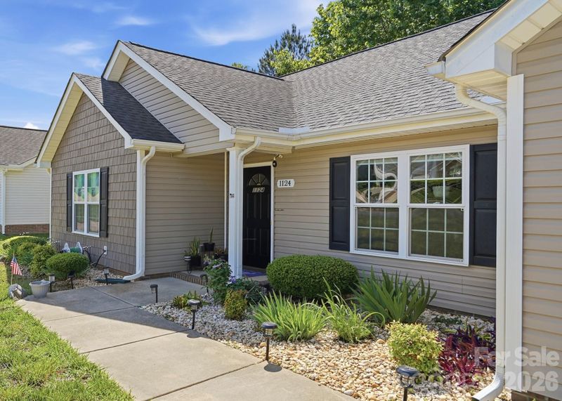1124 Turtle Ridge Dr, Monroe, NC 28110