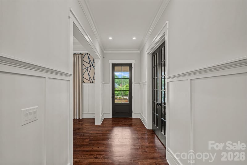 4316 Tangle Dr, Charlotte, NC 28211