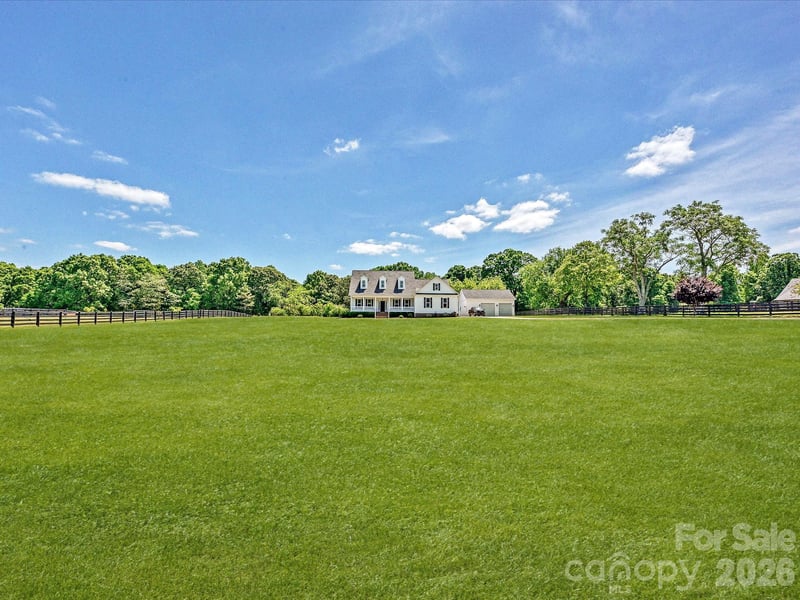 1832 Garvin Rd, York, SC 29745