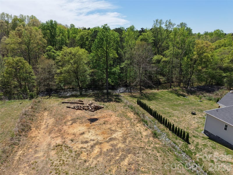 16 Creston Cir #16, Charlotte, NC 28214