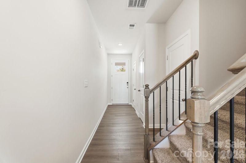 2144 Vinyasa Ln, Charlotte, NC 28215