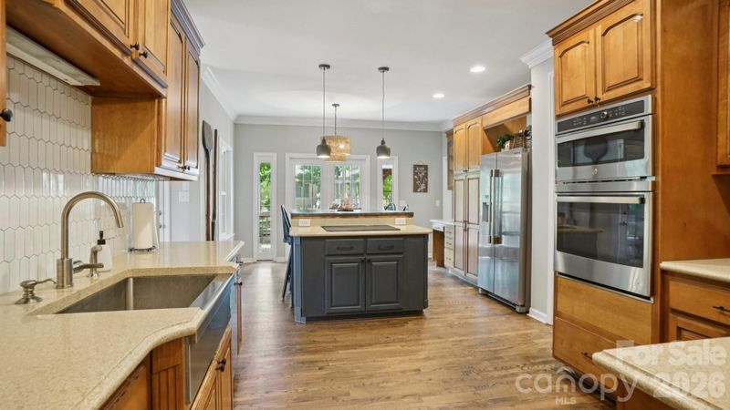 5212 Shannamara Dr, Matthews, NC 28104