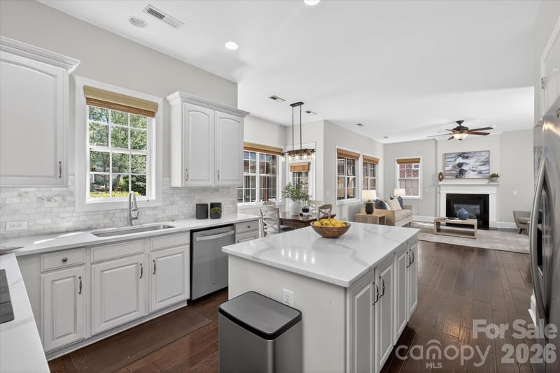 4936 Hawk Shadow Ln, Charlotte, NC 28277