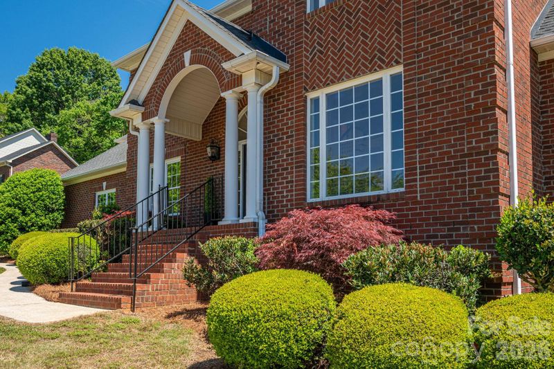 1000 Ashley Pl, Belmont, NC 28012