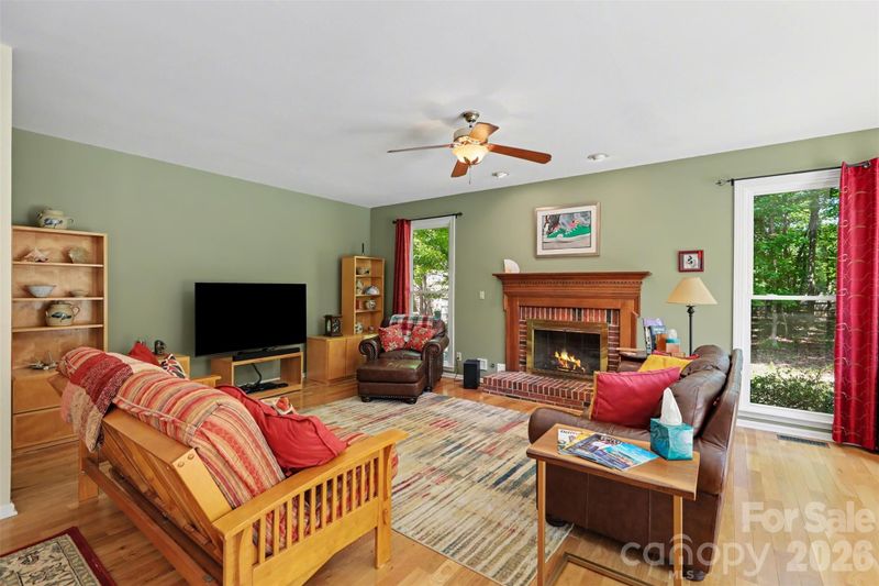 4600 Belvoir Ct, Charlotte, NC 28270
