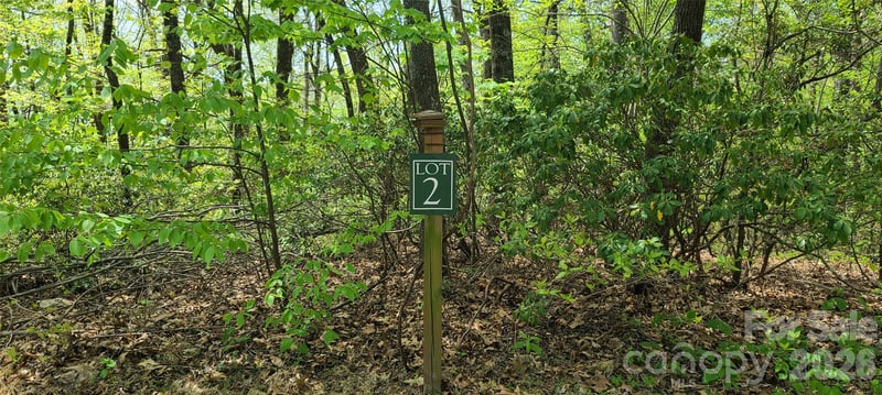 102 High Cliffs Trl, Black Mountain, NC 28711