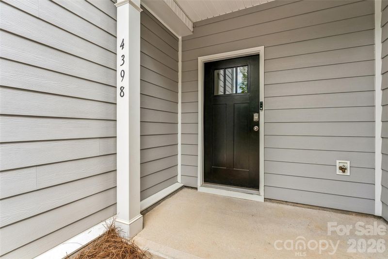 4398 Bronze Blvd, Sherrills Ford, NC 28673