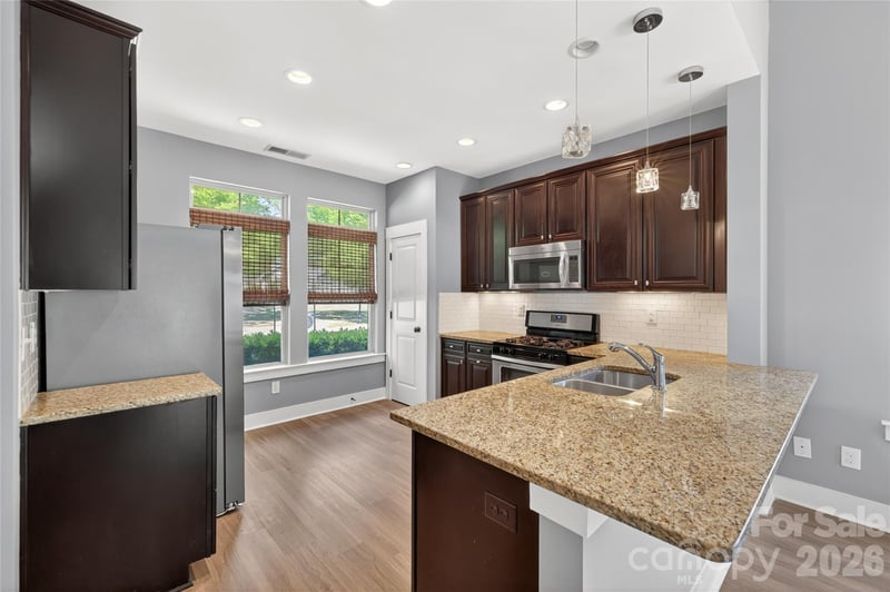 3841 Willow Green Pl, Charlotte, NC 28206