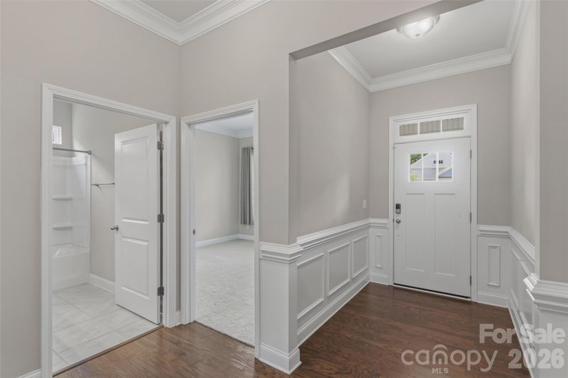 5021 Lydney Cir, Waxhaw, NC 28173