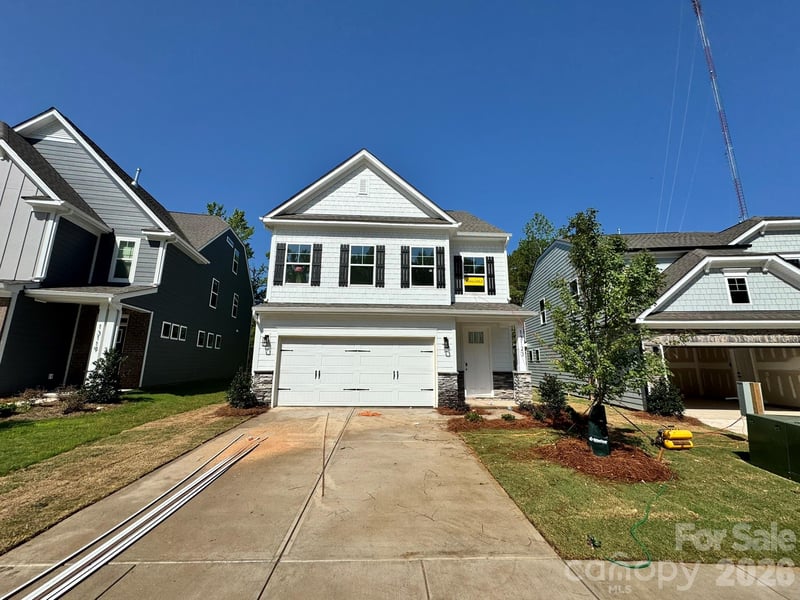 13123 Foxberry Rd, Charlotte, NC 28213