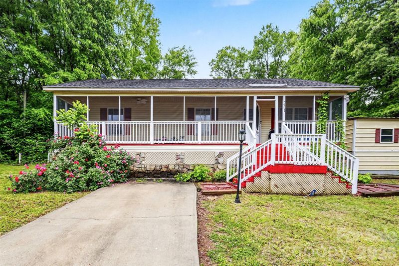 251 Rankin Rd, Belmont, NC 28101