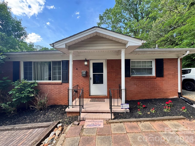 153 American Ave NE, Concord, NC 28025