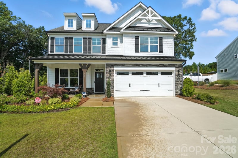 109 Summerhill Dr, Mooresville, NC 28115
